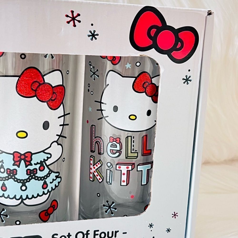 Hello Kitty Glass Set - Picture 2 of 4